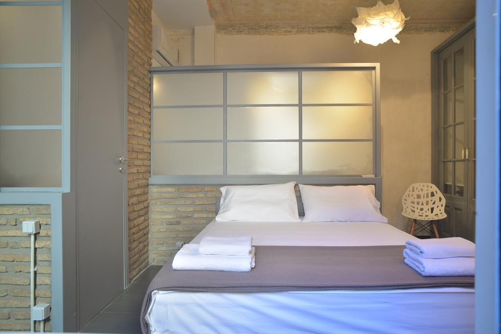 Contemporary Acropolis House Athens